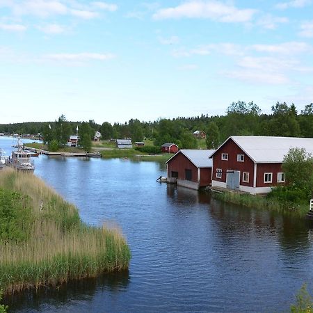 Vardshuset Idyllen Barang Luaran gambar
