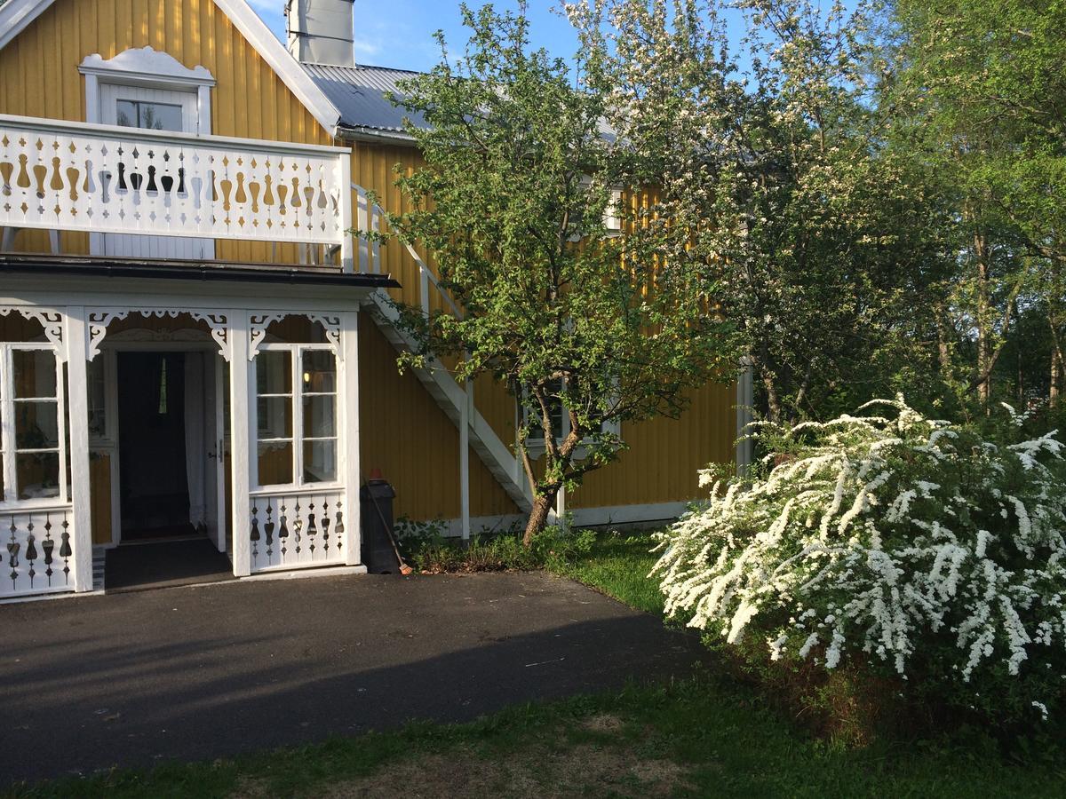 Vardshuset Idyllen Barang Luaran gambar